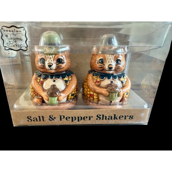 johanna parker Other - New Johanna Parker Squirrel Corn Cob Acorn Salt & Pepper‎ Shakers Thanksgiving